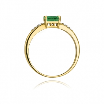 Złoty pierścionek ze szmaragdem i brylantami BD77SM