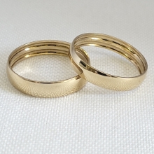 Obrączki ślubne złote półokrągłe KRZ/L - Komplet Obrączki ślubne złote półokrągłe KRZ/L - Komplet