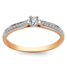Złoty pierścionek zaręczynowy z diamentemi