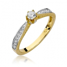 Złoty pierścionek zaręczynowy z brylantami 0.30ct BD202