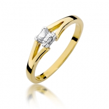 Złoty pierścionek zaręczynowy z brylantem 0.30ct BD350