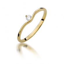 Złoty pierścionek zaręczynowy z brylantem 0.09ct BD385