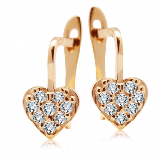 Złote kolczyki serduszka z cyrkoniami na biglu angielskim