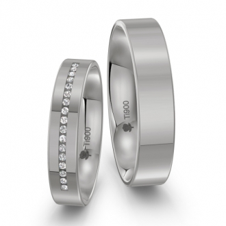 Obrączki z tytanu płaskie TN024 (szer. 4mm i 5mm; białe cyrkonie/brylanty)