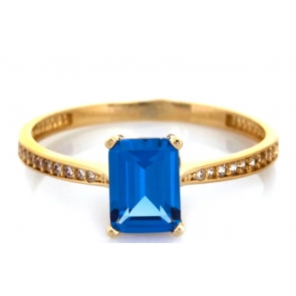 Złoty pierścionek z niebieskimi i białymi cyrkoniami