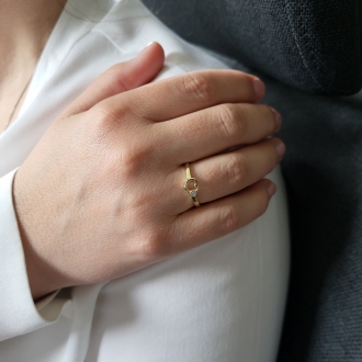 Złoty pierścionek z podwójnym sercem PM017