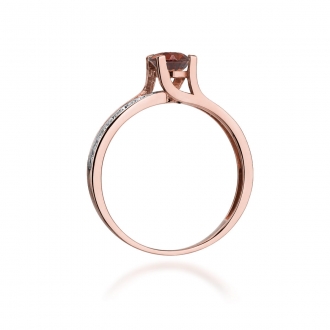 Pierścionek z różowego złota z granatem i brylantami BD106G/R