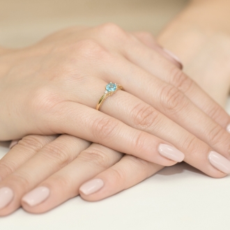 Pierścionek zaręczynowy z topazem i brylantami BD10T