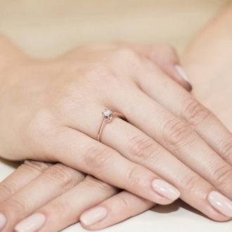 Pierścionek z różowego złota z brylantem 0.20ct BD220/20/R