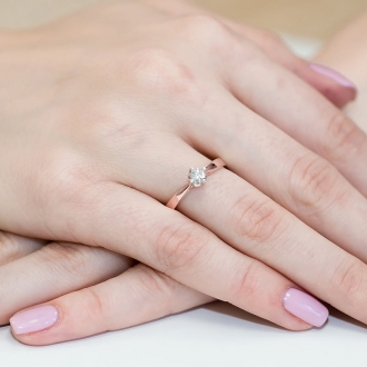 Pierścionek z różowego złota z brylantem 0.20ct BD293/R
