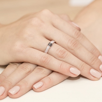 Pierścionek z różowego złota z brylantami BD297A/R