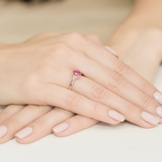 Pierścionek z różowego złota z rubinem i brylantami BD308R/R