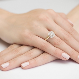 Złoty pierścionek zaręczynowy z brylantami 0.50ct BD345