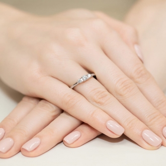 Pierścionek zaręczynowy z białego złota z brylantami 0.33ct BD377/W