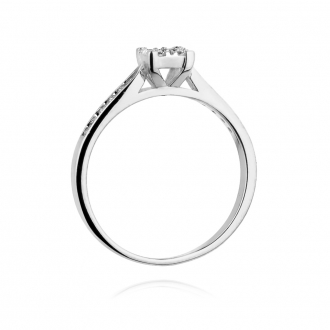 Złoty pierścionek zaręczynowy z brylantami 0.16ct BD402