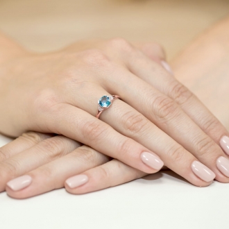 Pierścionek z różowego złota z topazem i brylantami BD40T/R