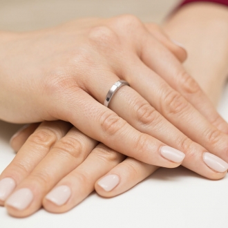 Pierścionek zaręczynowy z białego złota z brylantem 0.12ct BD432/W