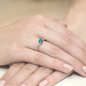 Pierścionek z różowego złota z topazem i brylantami BD66T/R