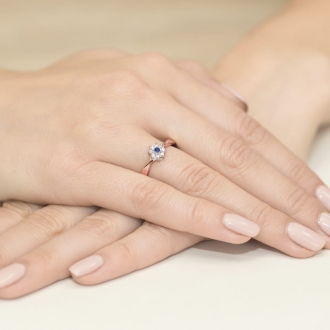 Pierścionek z różowego złota z szafirem i brylantami BD72S/R