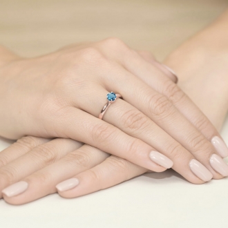 Pierścionek z różowego złota z topazem i brylantami BD74T/R