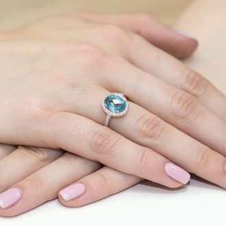 Pierścionek z różowego złota z topazem i brylantami BD80/R