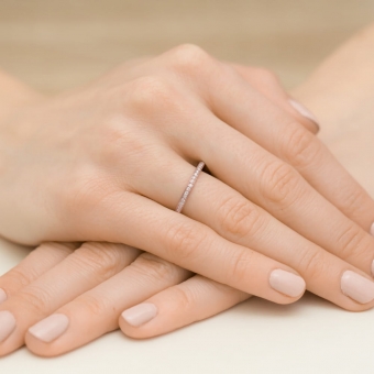 Pierścionek z różowego złota z brylantami 0.09ct BD306/R