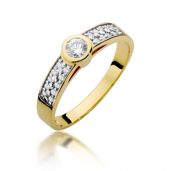 Złoty pierścionek zaręczynowy z brylantami 0.35ct BD389
