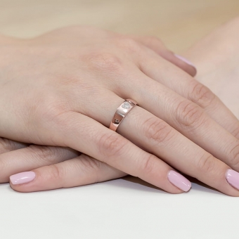Pierścionek z różowego złota z brylantami 0.03ct BD64/R